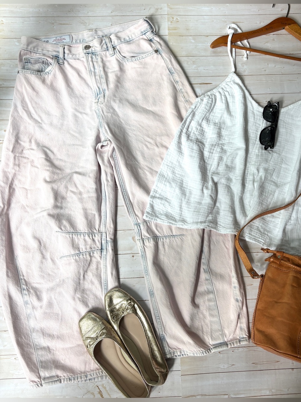 Gap horseshoe high rise jeans